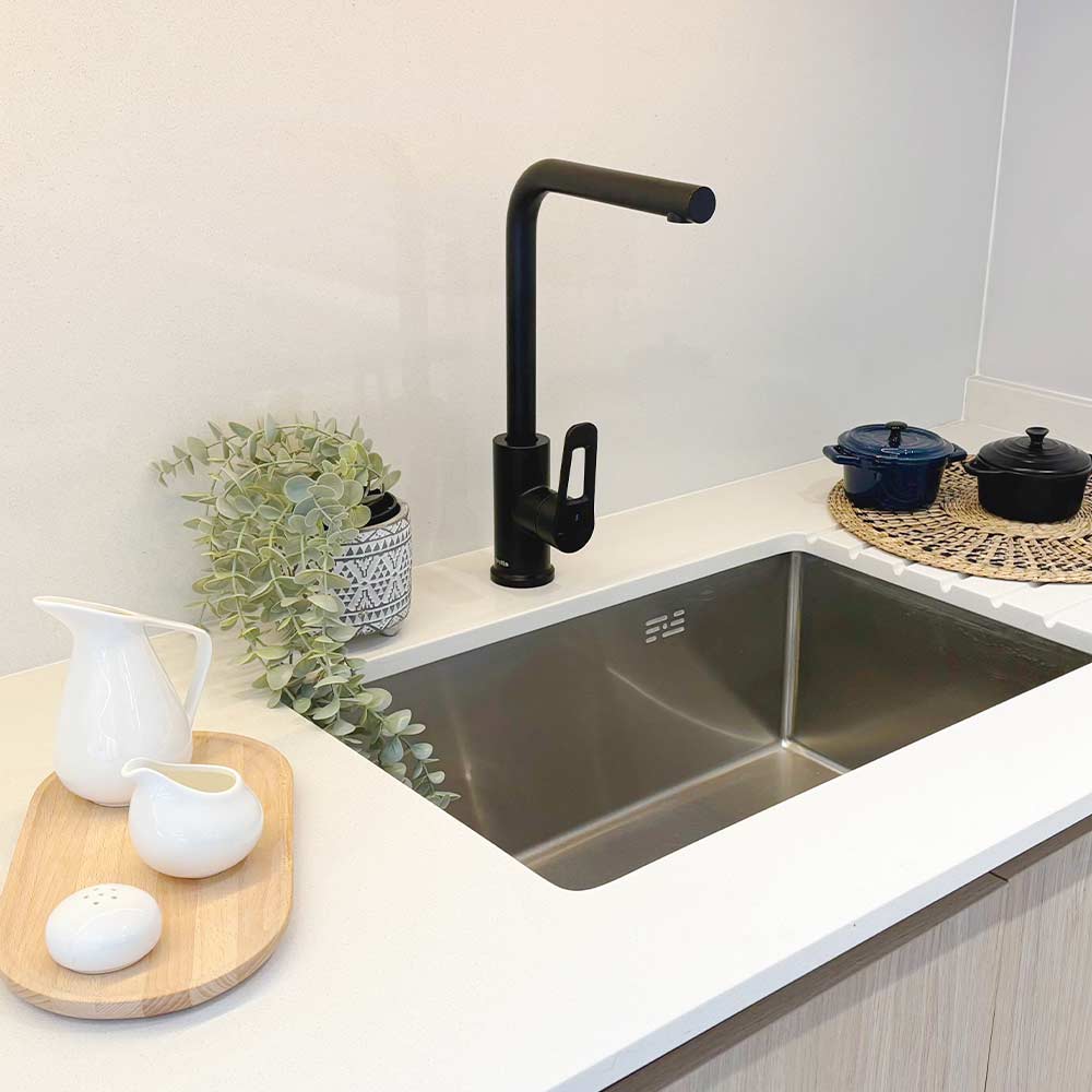 Monomando Lavaplatos Verona Negro Mate